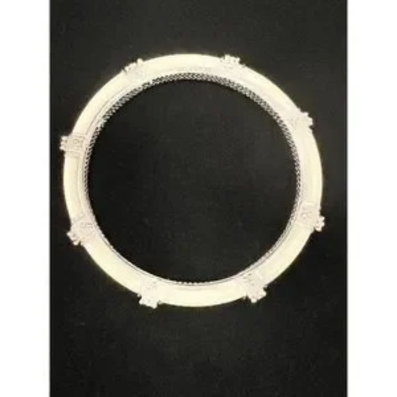 Elegant Bracelet Collection – Rhinestone, Lucite, Silver, and Beaded Designs - Picture 12 of 16